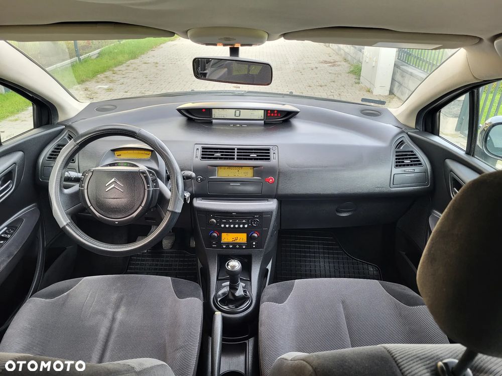 Citroen C4 2008 photo 5