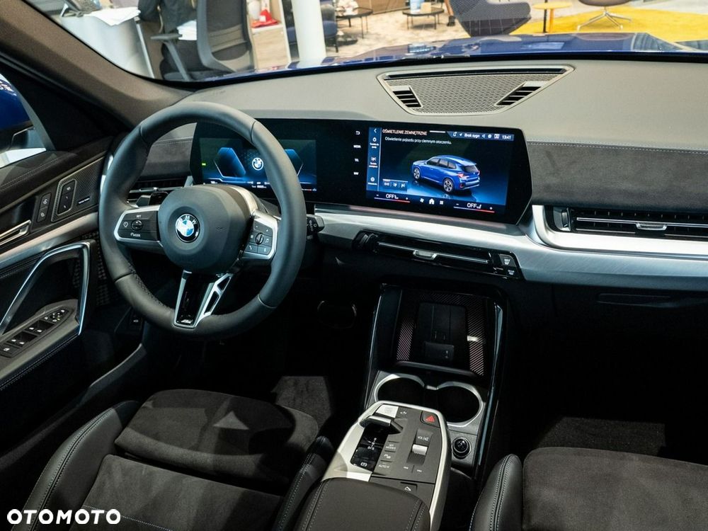BMW X1 sDrive20i mHEV - 21