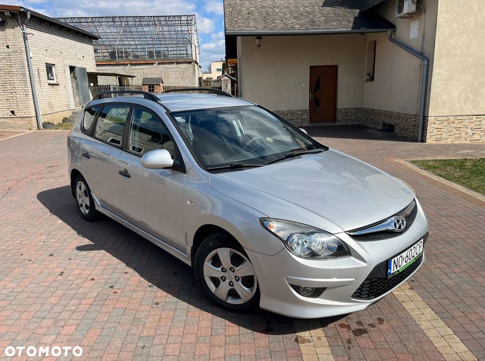 Hyundai i30 1.4 Base - 3