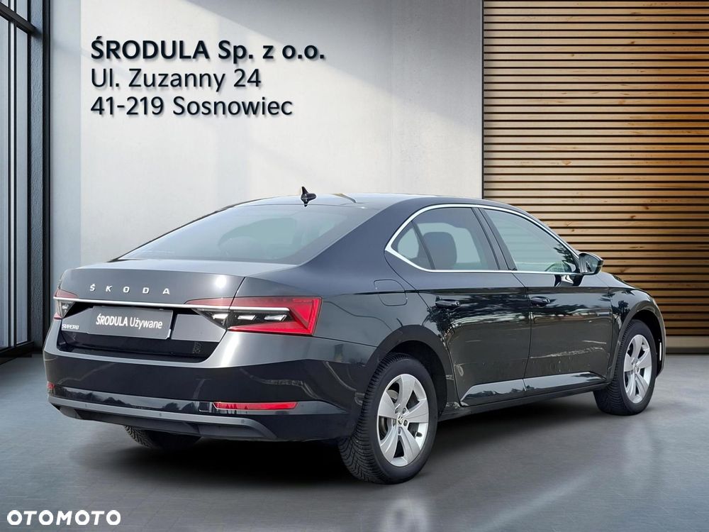 Skoda Superb 2.0 TDI SCR Style DSG - 5