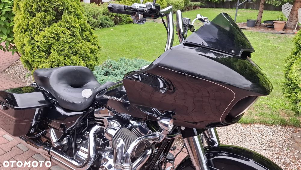 Harley-Davidson Touring Road Glide - 14