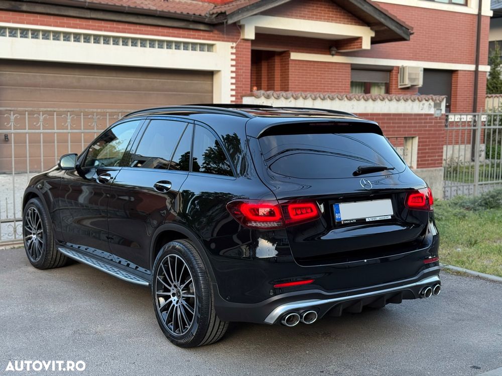 Mercedes-Benz GLC 300 4MATIC 9G-TRONIC AMG Line Plus - 4