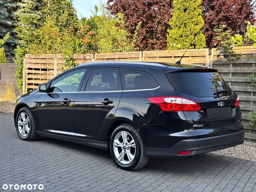 Ford Focus 1.0 EcoBoost Start-Stopp-System Champions Edition - 4
