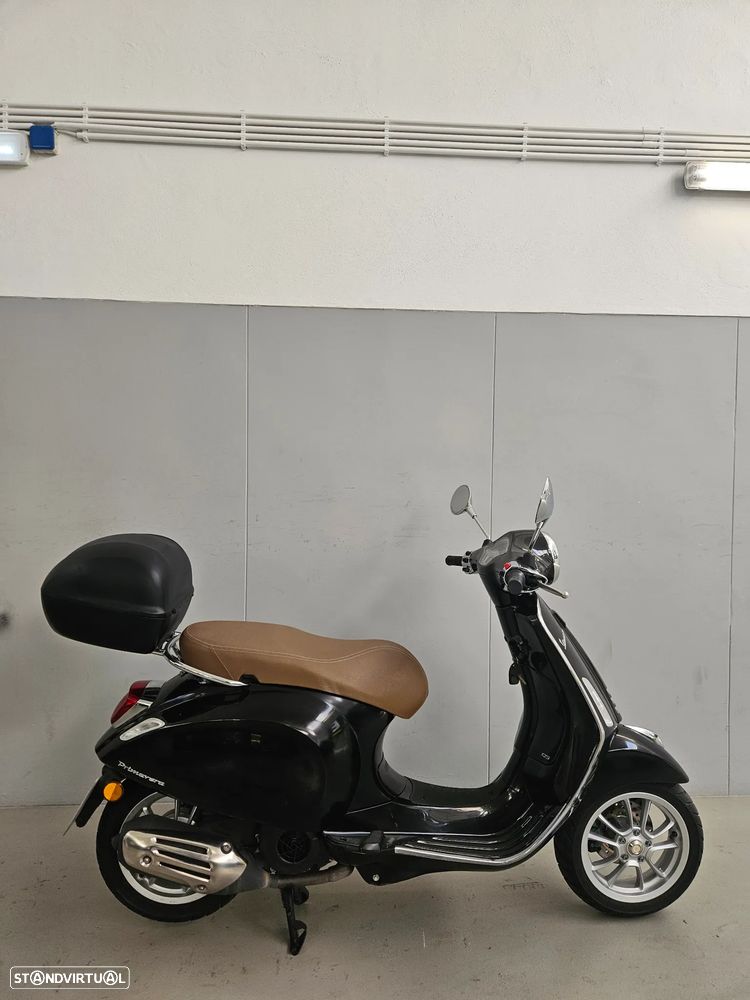 Vespa Primavera - 4