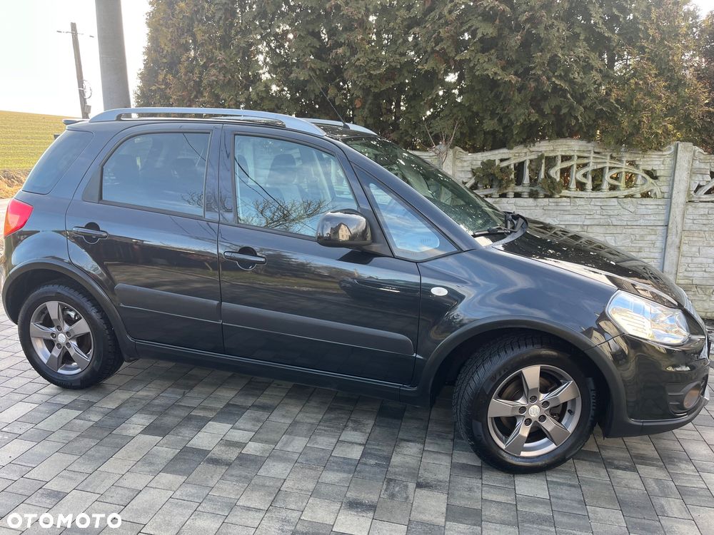 Suzuki SX4 1.6 VVT 4x2 Comfort - 10