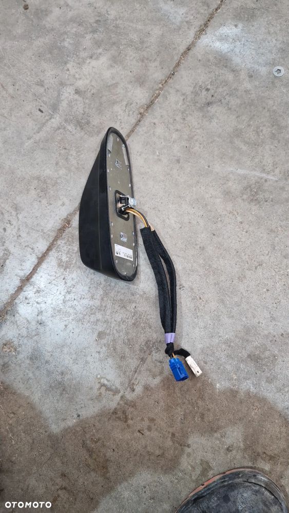 Antena dachowa Ram 1500 V P68475114AA - 4