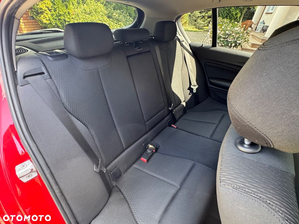 BMW Seria 1 116d EfficientDynamics Edition - 30