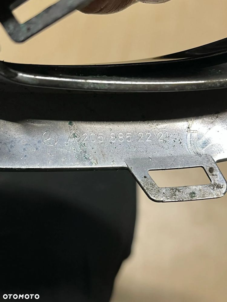Końcówka zaślepka wydechu lewa A2058852221 Mercedes E Klasa W213 - 2