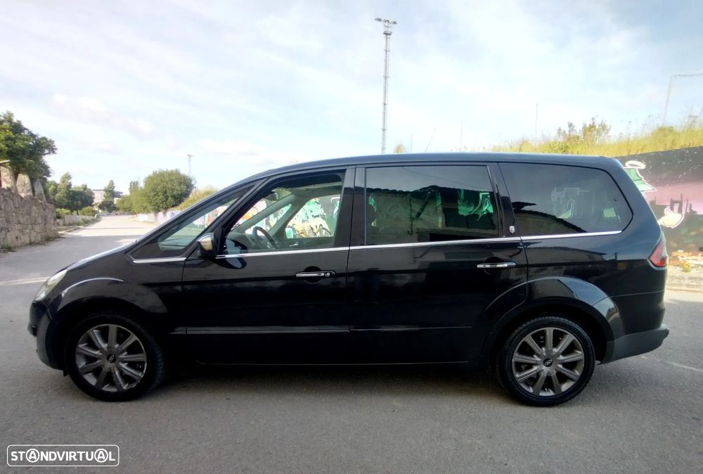 Ford Galaxy 2.0 TDCi Ghia - 52