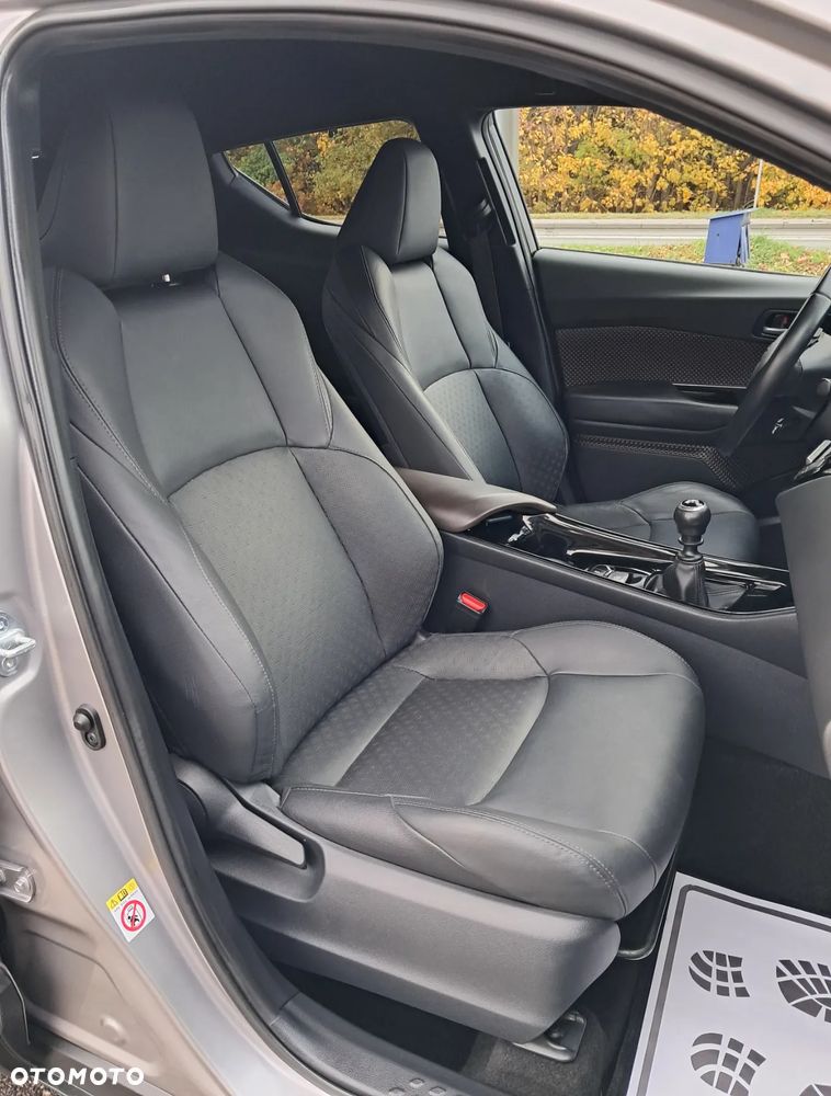 Toyota C-HR 1.2 T Prestige - 11
