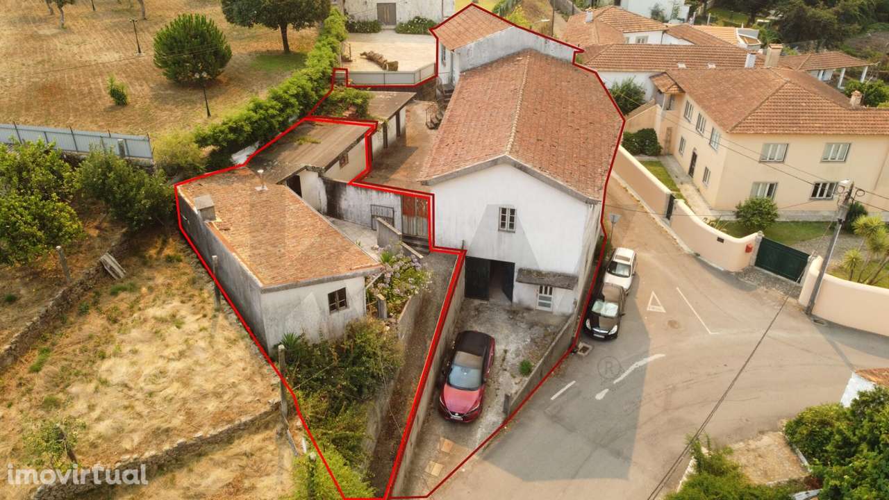 Oportunidade para Investidores: Armazém com Potencial para Apartamento - Grande imagem: 2/42