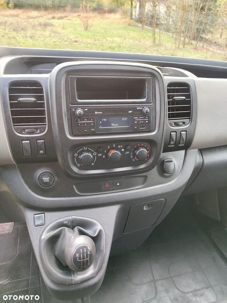 Renault Trafic - 11