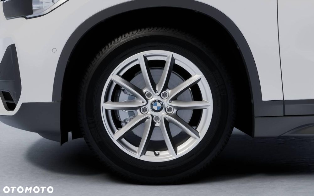 BMW X1 sDrive18i Advantage - 4