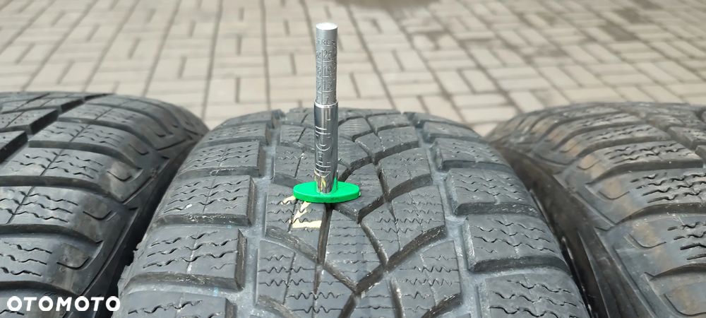 OPONY ZIMOWE 205/60R16 GOODYEAR ULTRAGRIP PERFORMANCE RSC (2118) ZIMA KOMPLET 4 SZTUKI - 9