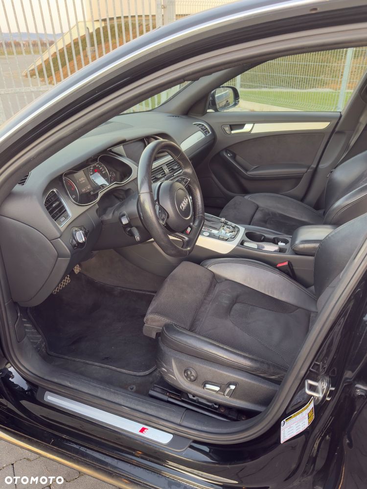 Audi A4 Limousine - 9