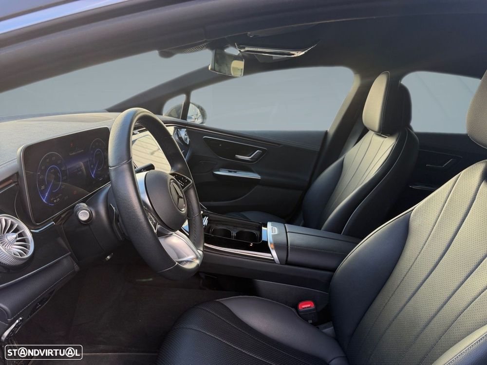 Mercedes-Benz EQE 350 - 11