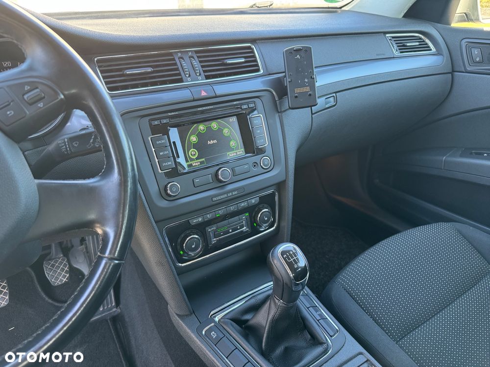 Skoda Superb 2.0 TDI Ambition - 20