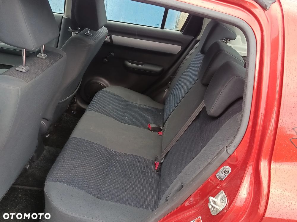 Suzuki Swift 1.3 Club - 9