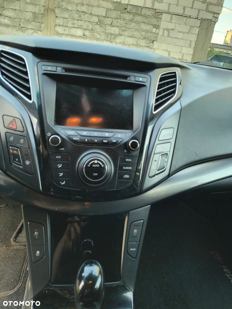 Hyundai i40 i40cw 1.7 CRDi Automatik 5 Star Edition - 13