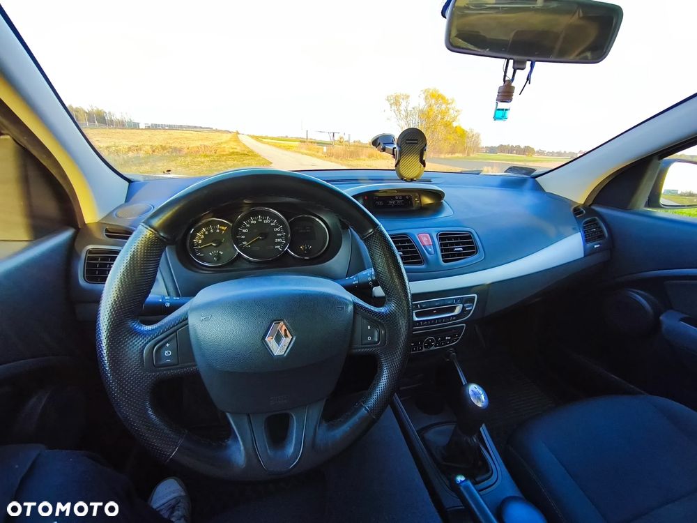 Renault Fluence 1.6 16V Expression Euro5 - 12