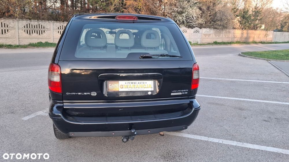 Chrysler Voyager 2.4 SE - 20