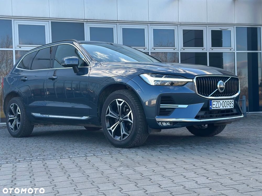 Volvo XC 60 B5 B AWD Geartronic Momentum Pro - 27