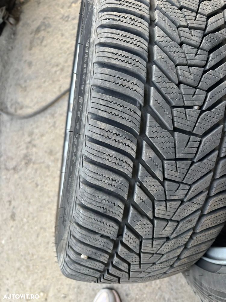 BMW Seria 5 520d xDrive AT - 27