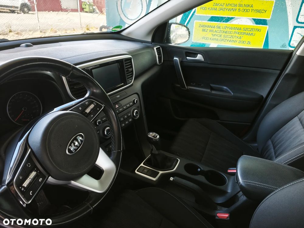 Kia Sportage 1.6 GDI Business Line L 2WD - 8