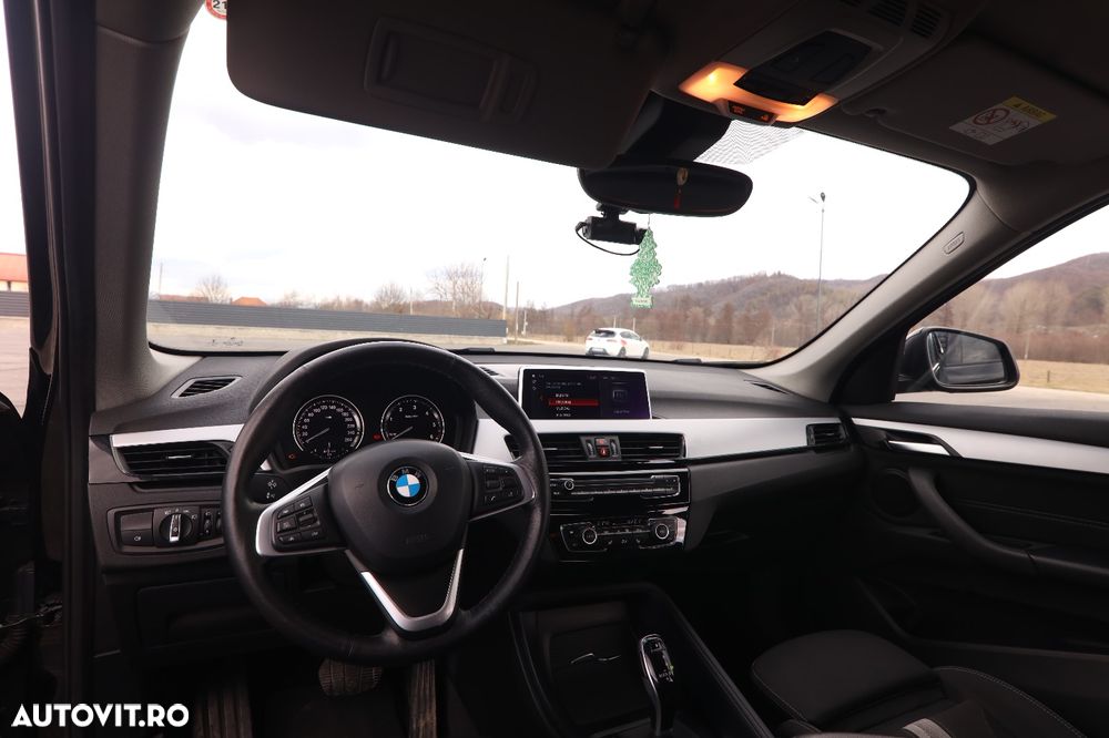 BMW X1 xDrive18d Aut. Sport Line - 6