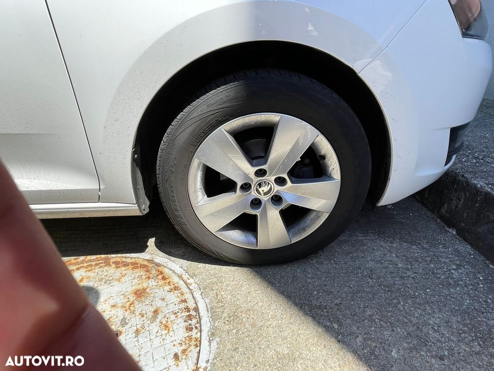 Skoda RAPID 1.0 TSI Ambition - 2