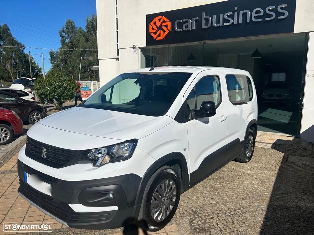 Peugeot e-Rifter 50 kWh Standard Active Pack - 1