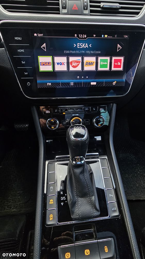 Skoda Superb 2.0 TDI L&K DSG - 13