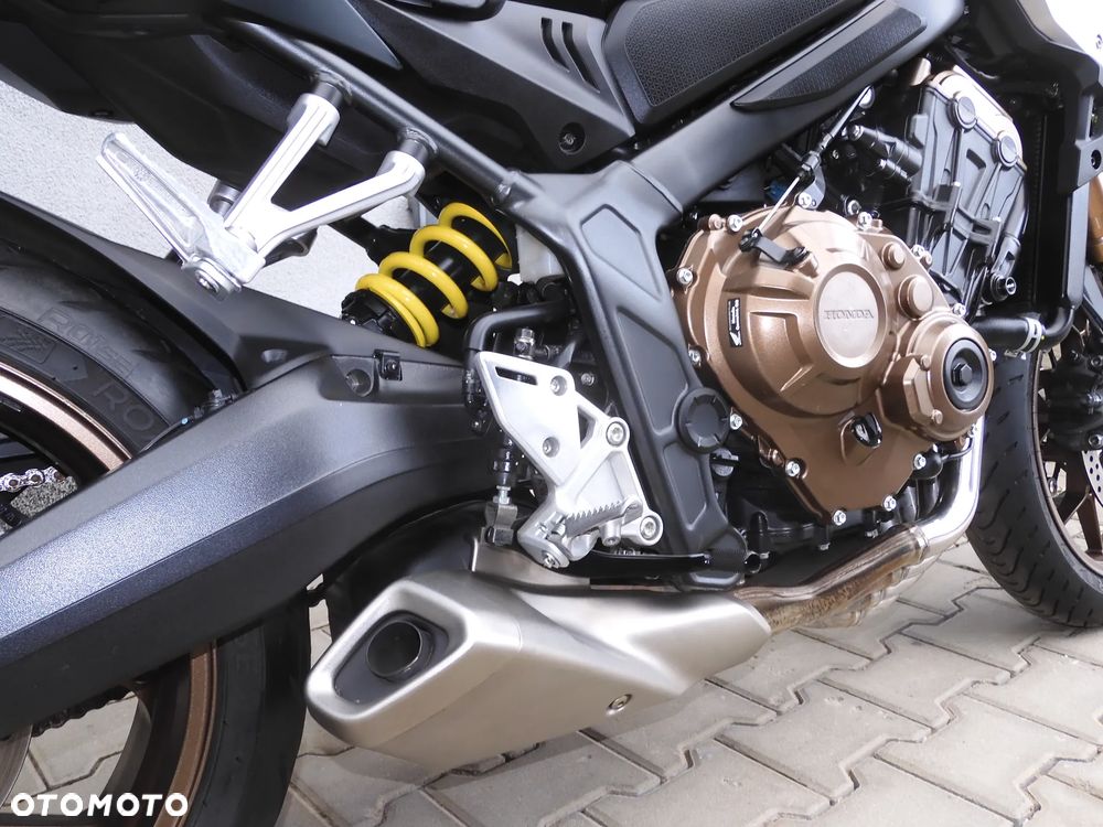 Honda CB - 9