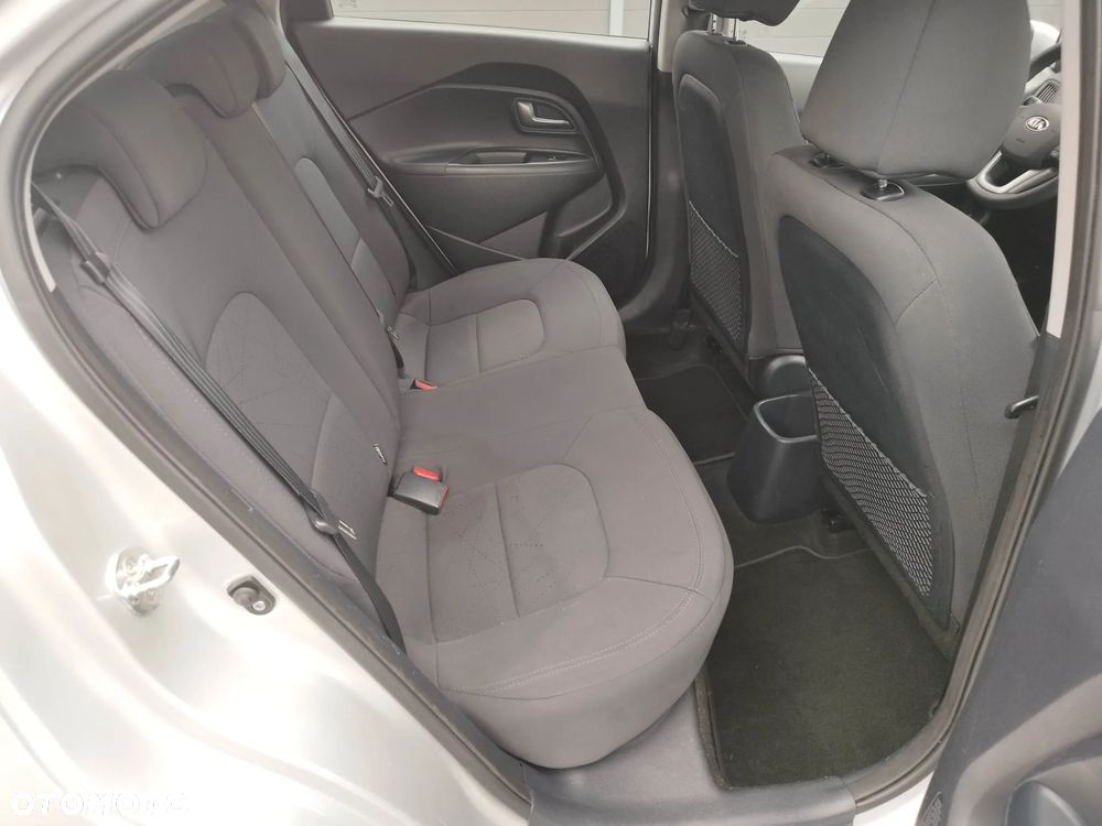 Kia Rio 1.2 Spirit - 27