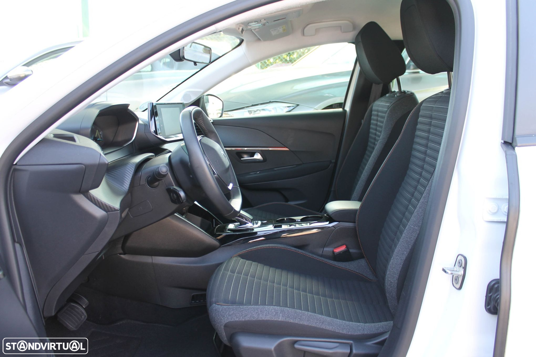 Peugeot 208 Elektromotor 136 Business - 43