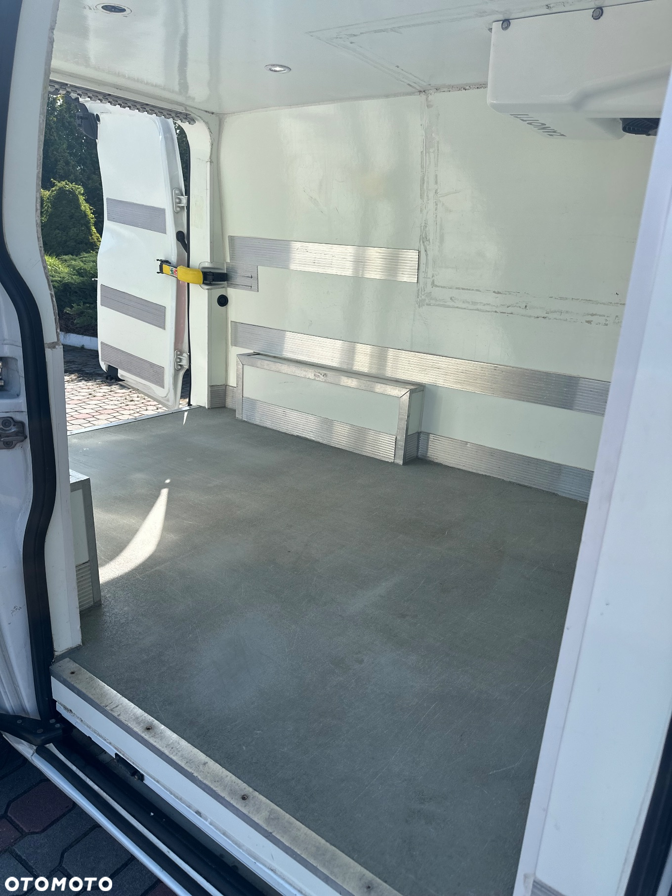 Ford Transit Custom - 8