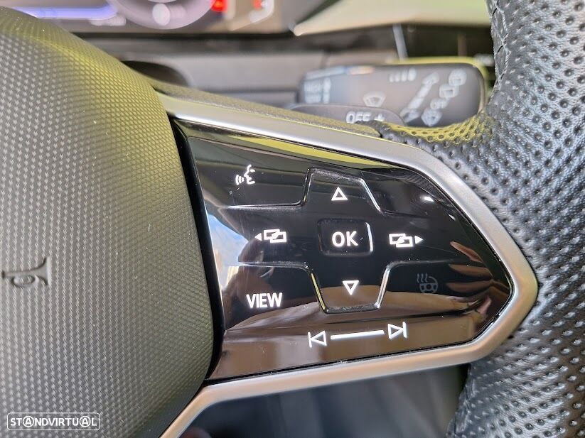 VW Arteon Shooting Brake 2.0 TDI Elegance DSG - 17