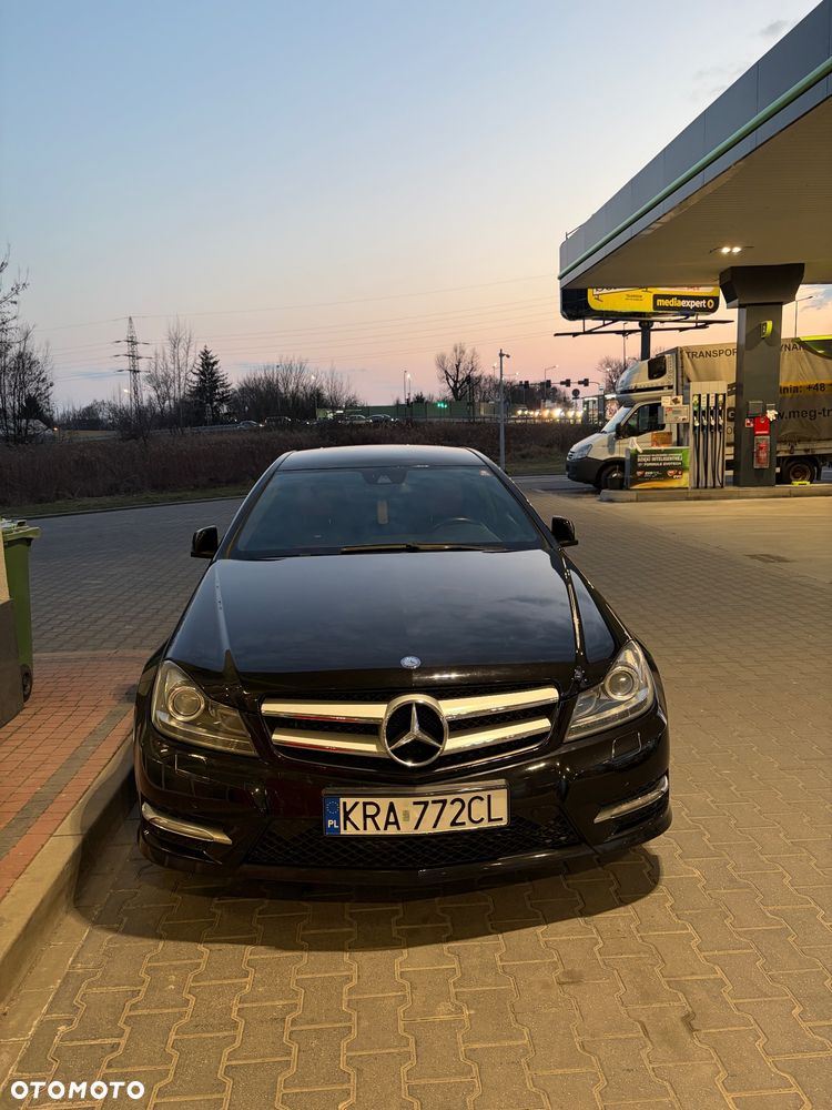 Mercedes-Benz Klasa C 250 (BlueEFFICIENCY) 7G-TRONIC - 11