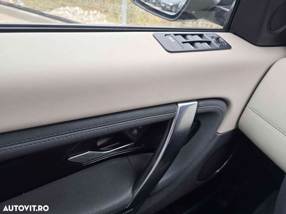 Land Rover Discovery - 17