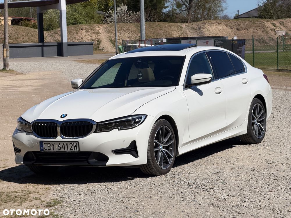 BMW Seria 3 330i Sport Line - 7