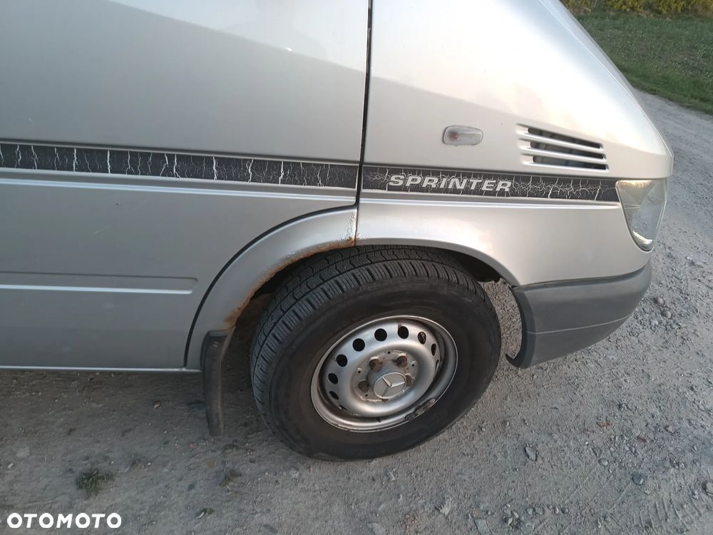 Mercedes-Benz Sprinter - 19