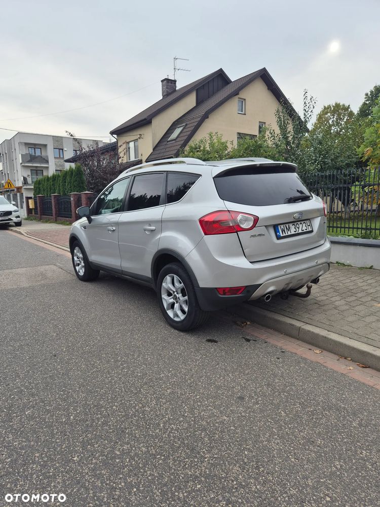 Ford Kuga - 9