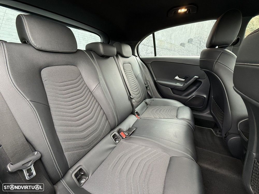 Mercedes-Benz A 250 e Style Plus - 4