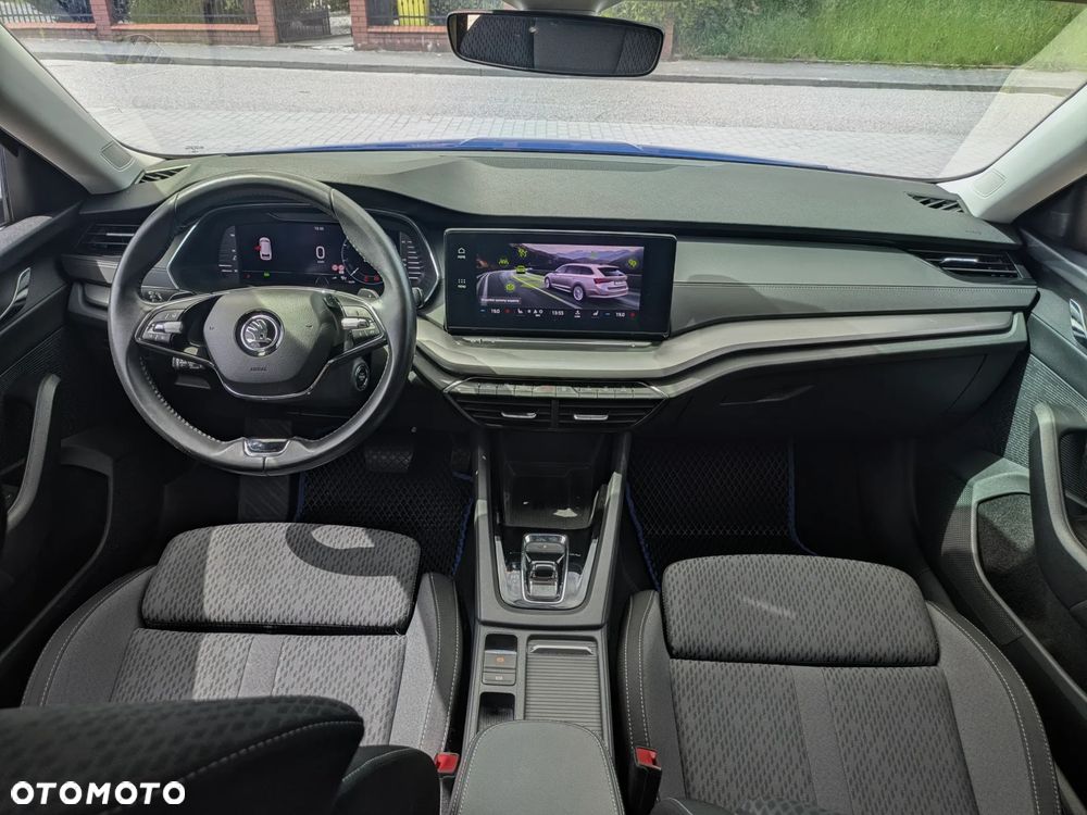 Skoda Octavia 2.0 TDI DSG Style - 6