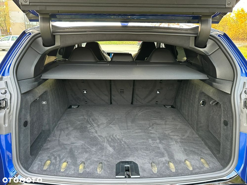 BMW XM PHEV sport - 28