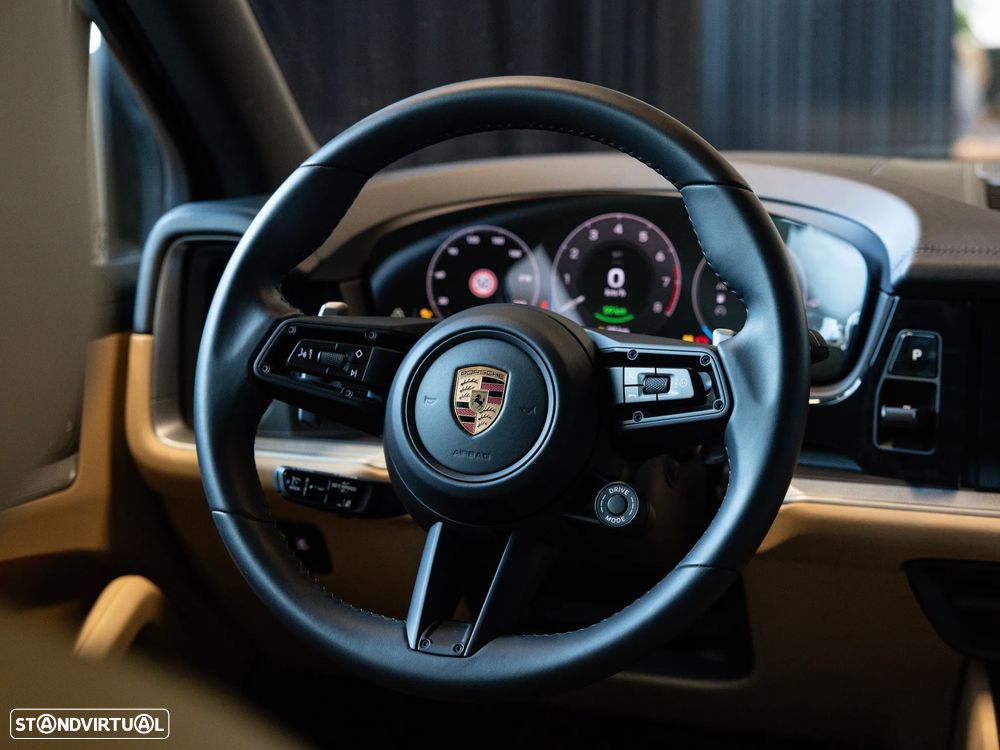 Porsche Cayenne E-Hybrid - 37