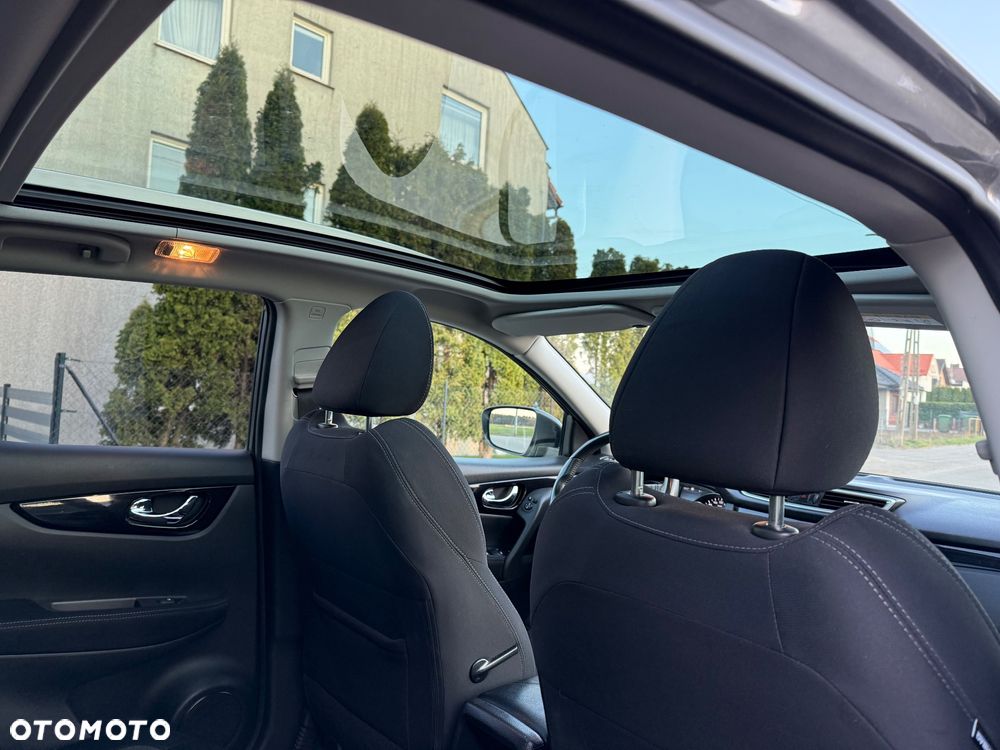 Nissan Qashqai 1.3 DIG-T MHEV Xtronic N-Connecta - 19