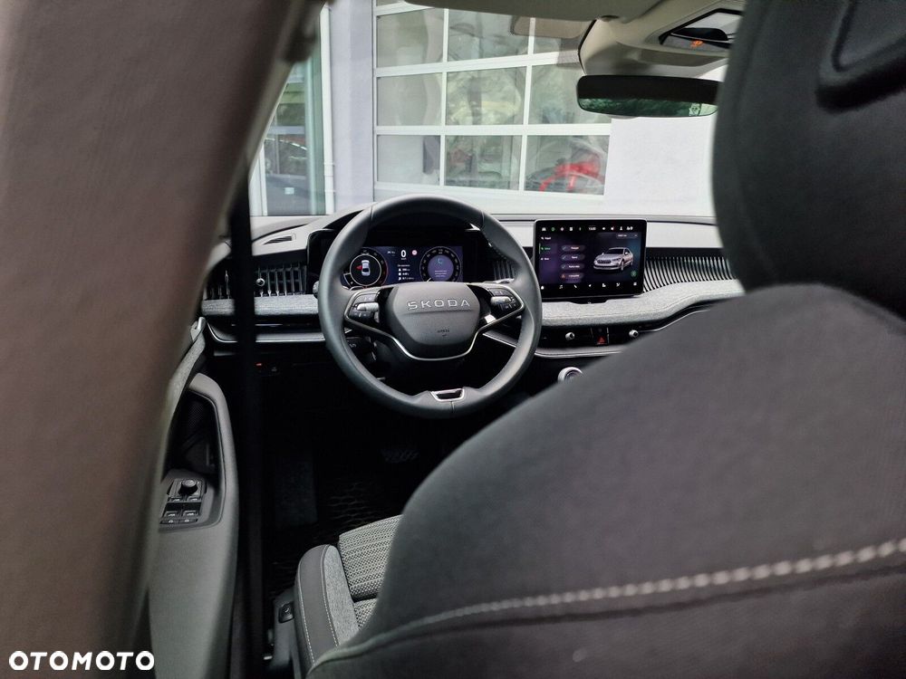 Skoda Superb 1.5 TSI mHEV Selection DSG - 23