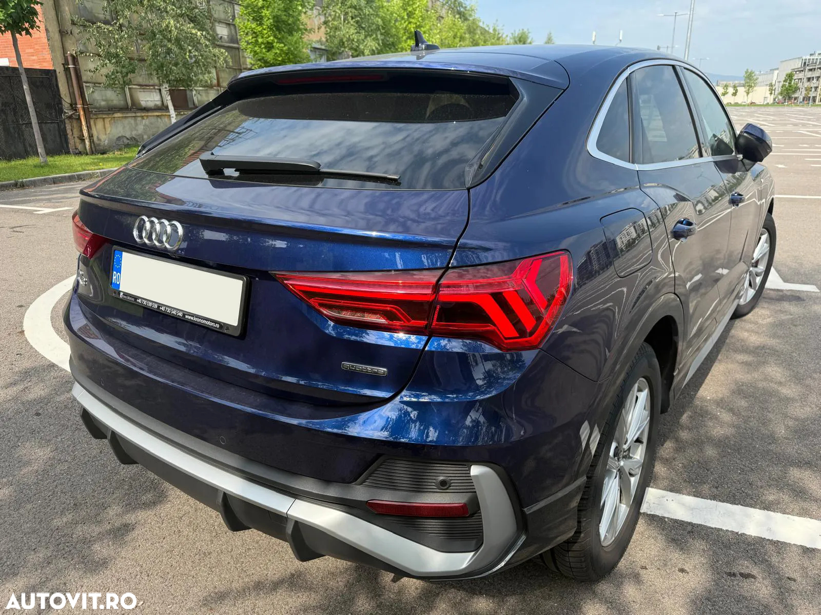 Audi Q3 Sportback 2.0 40 TFSI quattro S tronic S Line - 3