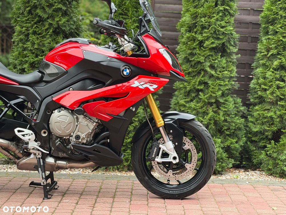 BMW XR - 10